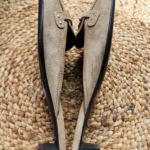 Prada Light brown Suade Mules SZ 40-9.5 narrow - Picture 5 of 7